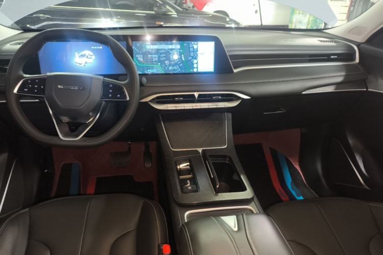 Used Venucia V DD-i 2023 60km iD Version Center Console