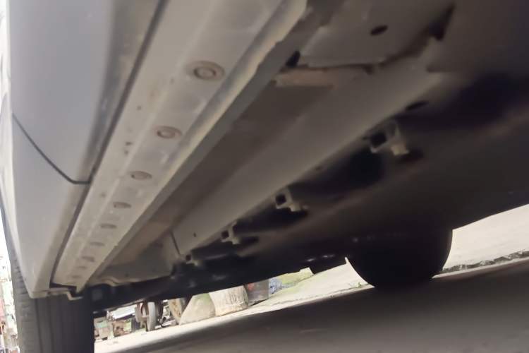 Used Venucia V DD-i 2023 60km iD Version Chassis Rear Left