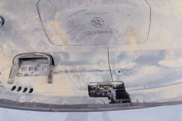 Used Venucia V DD-i 2023 110 km iE Version Engine Bay