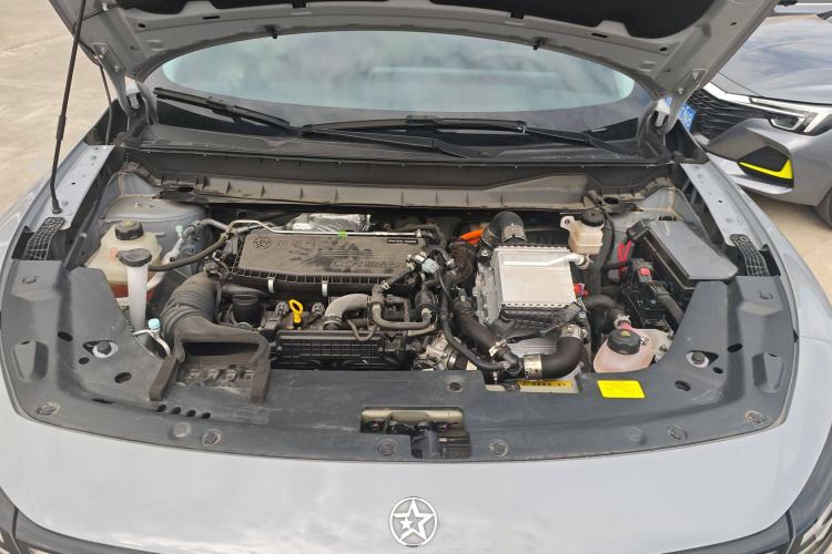 Used Venucia V DD-i 2023 60km iD Version Engine Bay