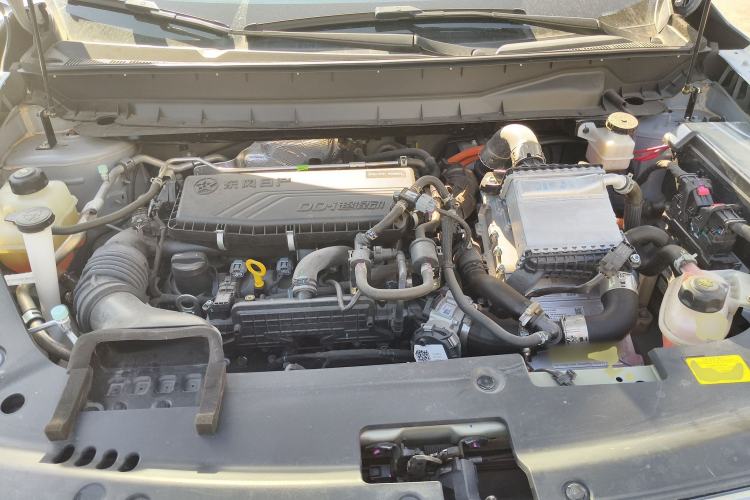 Used Venucia V DD-i 2023 60km iD Version Engine Bay