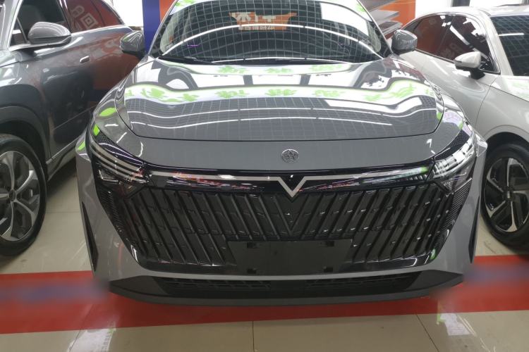 Used Venucia V DD-i 2023 60km iD Joy Ride Edition Exterior 1
