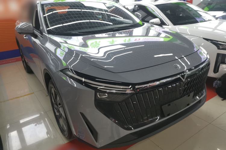 Used Venucia V DD-i 2023 60km iD Joy Ride Edition Exterior 2