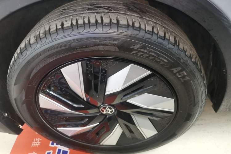 Used Venucia V DD-i 2023 60km iD Joy Ride Edition Exterior 7