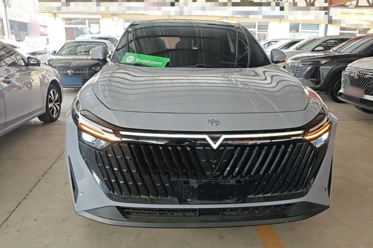Used Venucia V DD-i 2023 60km iD Version Front