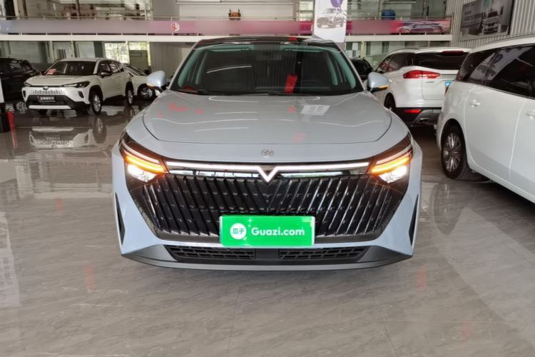 Used Venucia V DD-i 2023 60km iD Version Front