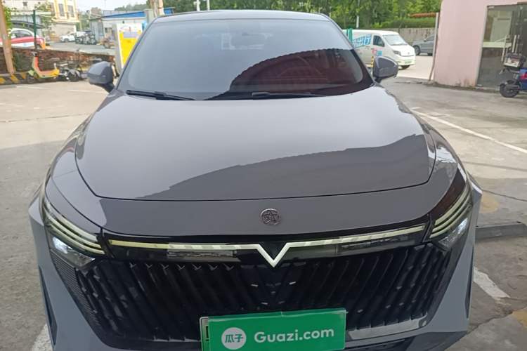 Used Venucia V DD-i 2023 60km iD Version Front