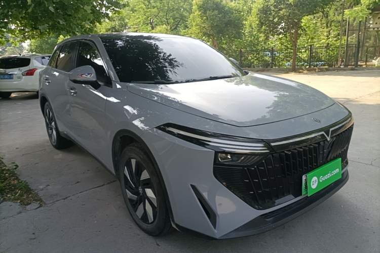 Used Venucia V DD-i 2023 60km iD Version Front Right 45 Deg