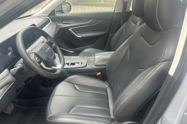 Used Venucia V DD-i 2023 60km iD Version Interior 1