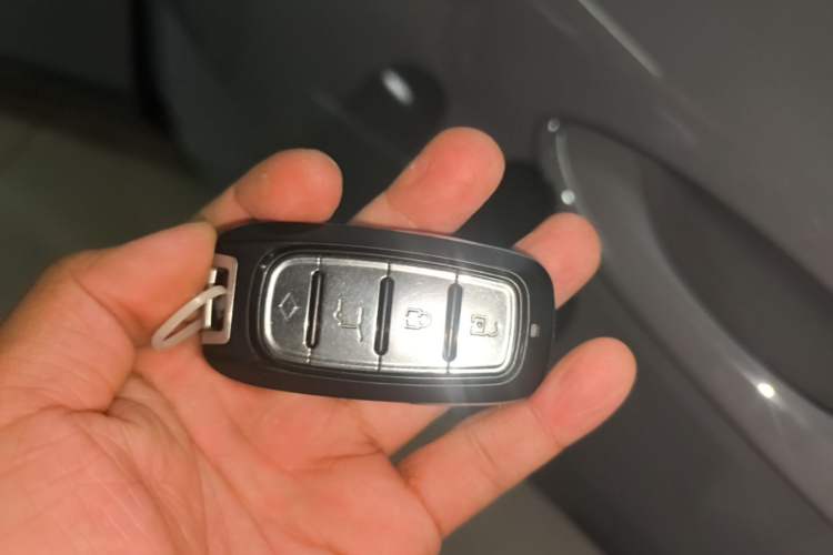 Used Venucia V DD-i 2023 60km iD Version Interior 1