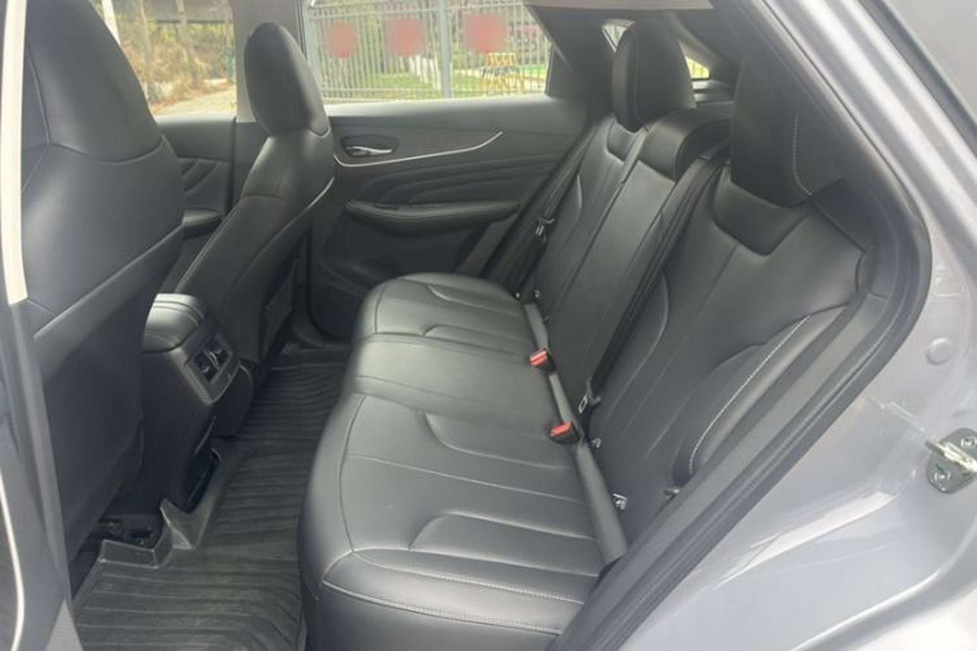 Used Venucia V DD-i 2023 60km iD Version Interior 2