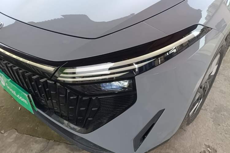 Used Venucia V DD-i 2023 60km iD Version Left Front Headlight