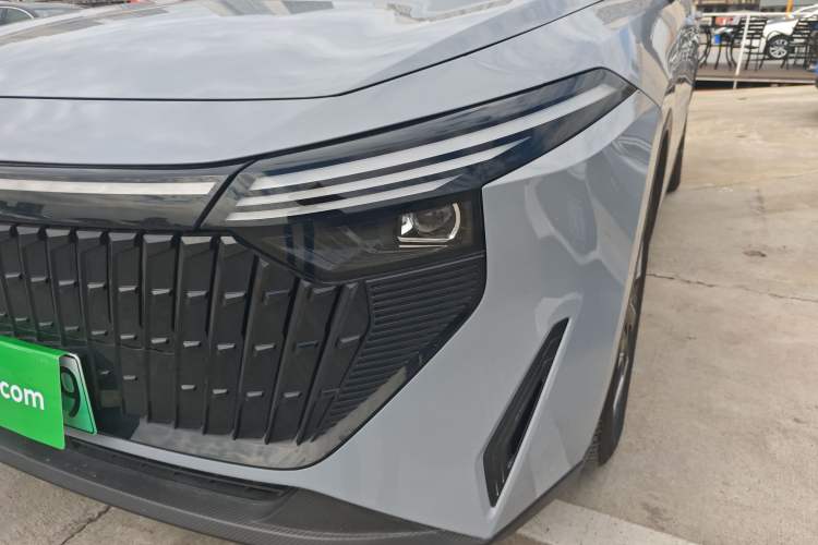 Used Venucia V DD-i 2023 60km iD Version Left Front Headlight