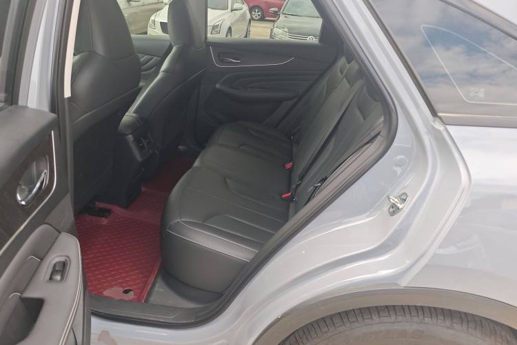Used Venucia V DD-i 2023 60km iD Version Left Rear Seat