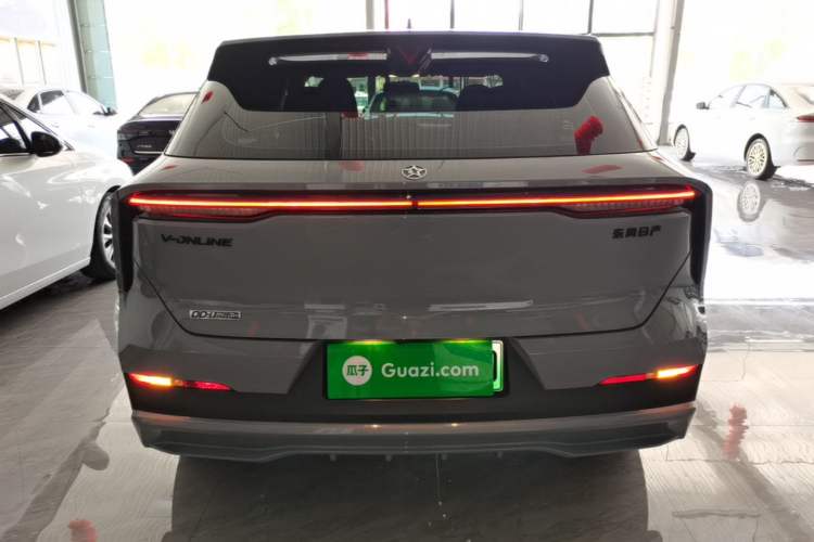 Used Venucia V DD-i 2023 60km iD Version Rear