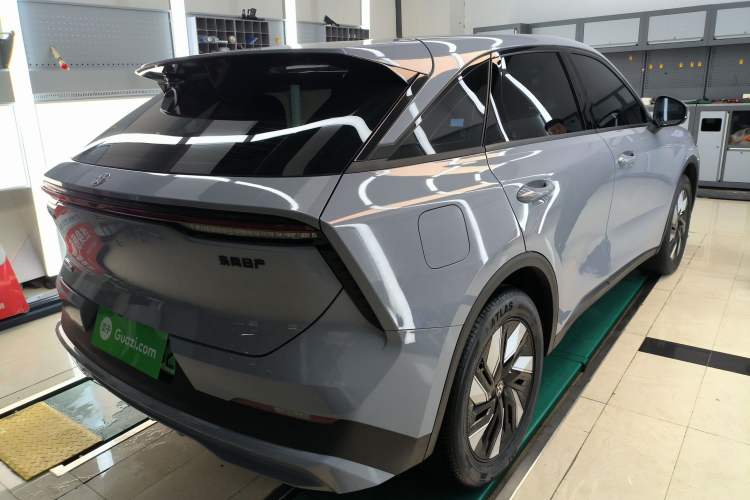 Used Venucia V DD-i 2023 60km iD Version Rear Right 45 Deg