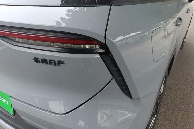 Used Venucia V DD-i 2023 110 km iE Version Right Rear Taillight