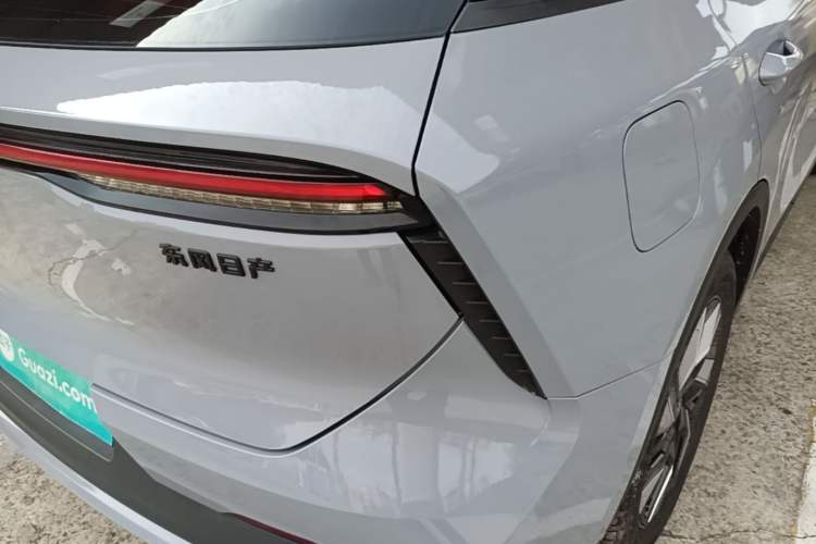 Used Venucia V DD-i 2023 60km iD Version Right Rear Taillight