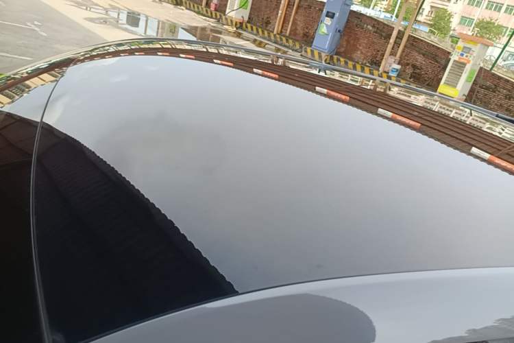 Used Venucia V DD-i 2023 60km iD Version Roof