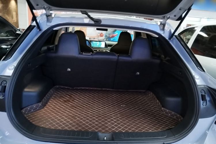 Used Venucia V DD-i 2023 60km iD Version Trunk