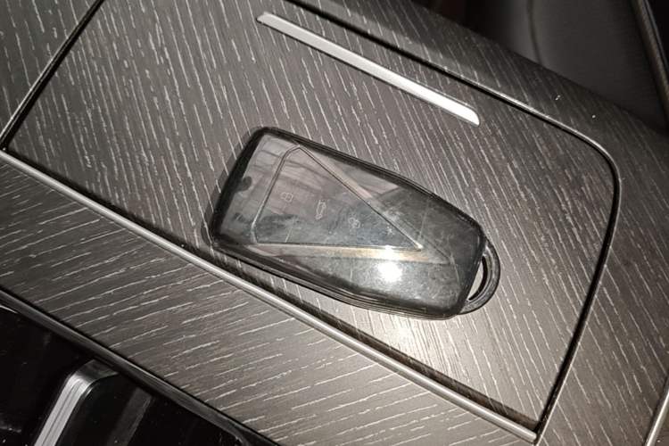 Used Venucia V DD-i 2023 60km iD Version Vehicle Key