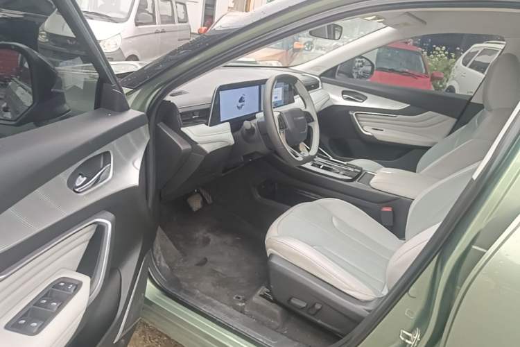 Used Venucia V DD-i 2023 110 km iE Version Driver Seat