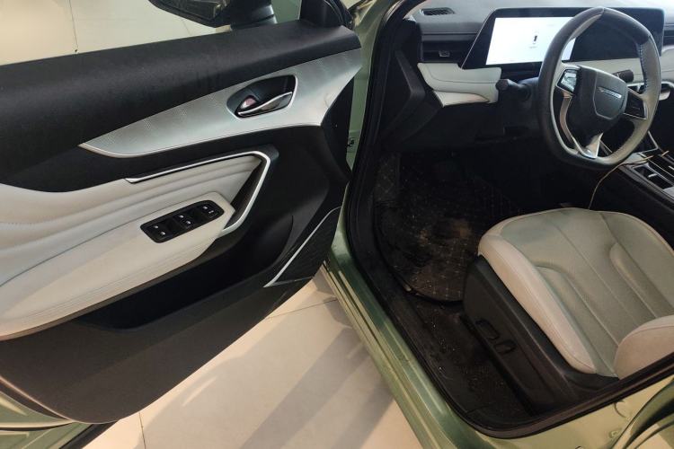 Used Venucia V DD-i 2023 110 km iE Version Driver Seat