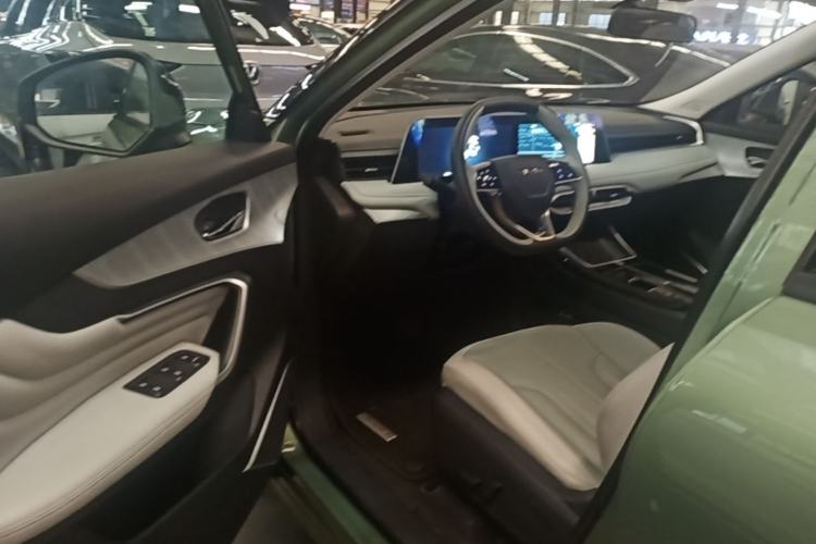 Used Venucia V DD-i 2023 110 km iE Version Driver Seat