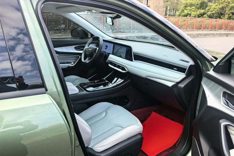 Used Venucia V DD-i 2023 110 km iE Version Exterior 11
