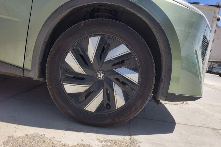 Used Venucia V DD-i 2023 60km iD Version Exterior 7