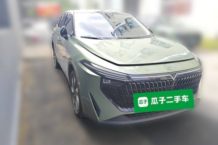 Used Venucia V DD-i 2023 110 km iE Version Front Right 45 Deg