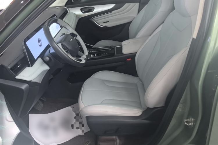 Used Venucia V DD-i 2023 110 km iE Version Left Front Seat