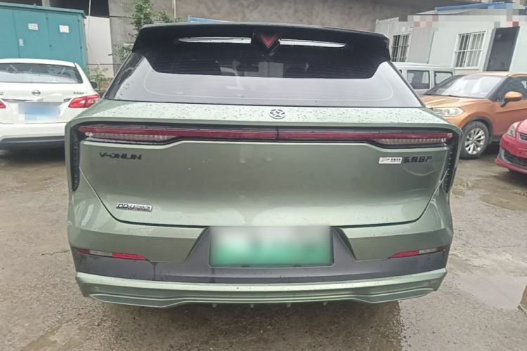 Used Venucia V DD-i 2023 110 km iE Version Rear