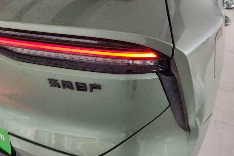 Used Venucia V DD-i 2023 110 km iE Version Right Rear Taillight