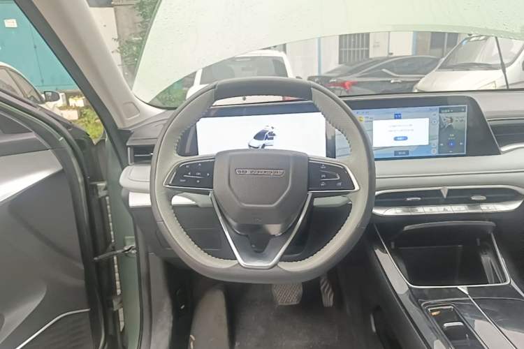 Used Venucia V DD-i 2023 110 km iE Version Steering Wheel