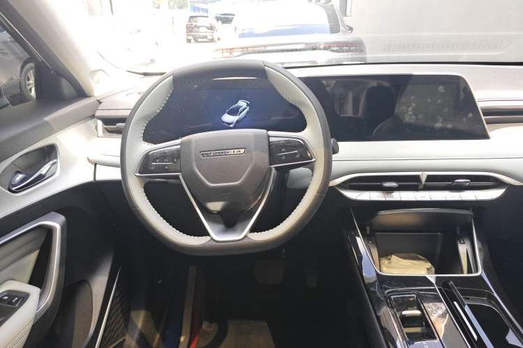 Used Venucia V DD-i 2023 110 km iE Version Steering Wheel