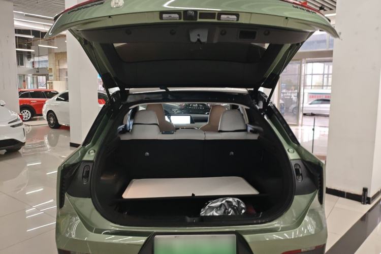 Used Venucia V DD-i 2023 110 km iE Version Trunk