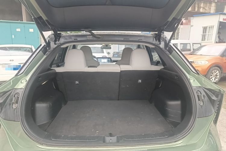 Used Venucia V DD-i 2023 110 km iE Version Trunk