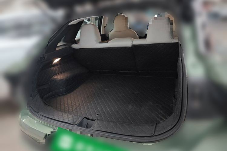 Used Venucia V DD-i 2023 60km iD Version Trunk