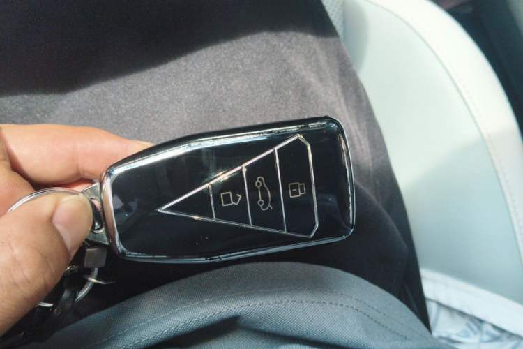 Used Venucia V DD-i 2023 110km iT Version Vehicle Key