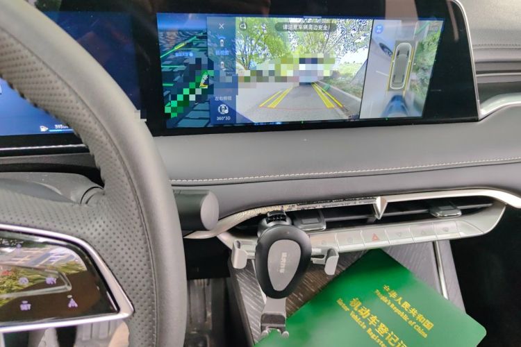 Used Venucia V DD-i 2023 110km iT Version Audio And AC Panel