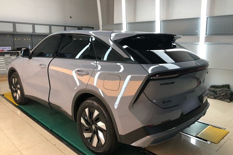 Used Venucia V DD-i 2023 60km iD Version Exterior 4
