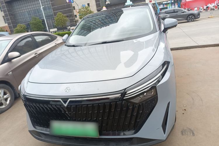 Used Venucia V DD-i 2023 110 km iE Version Front