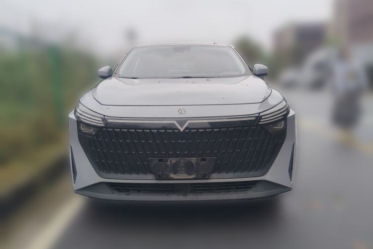Used Venucia V DD-i 2023 110 km iE Version Front