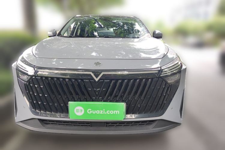 Used Venucia V DD-i 2023 110km iT Version Front