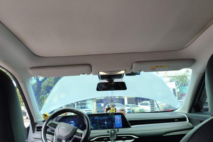 Used Venucia V DD-i 2023 110 km iE Version Headliner