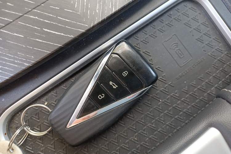 Used Venucia V DD-i 2023 110 km iE Version Interior 1