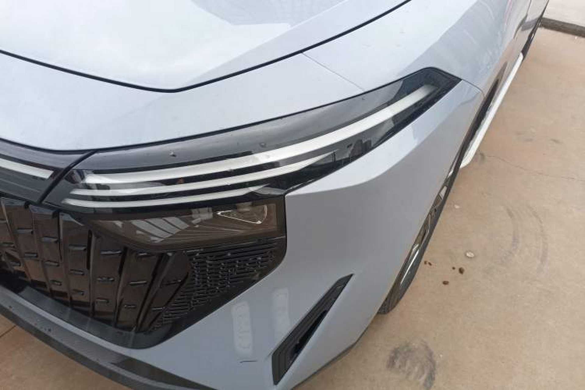 Used Venucia V DD-i 2023 110 km iE Version Left Front Headlight