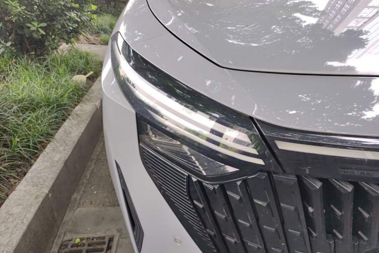 Used Venucia V DD-i 2023 110km iT Version Right Front Headlight