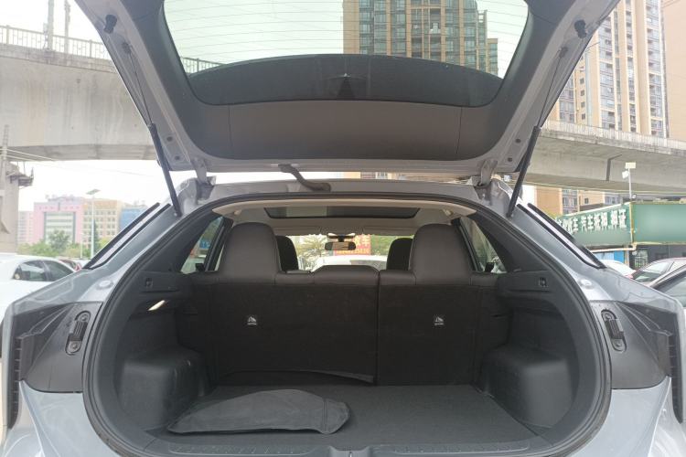Used Venucia V DD-i 2023 110 km iE Version Trunk